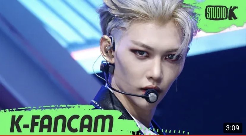LIXBRAND's tweet photo. almost 5k away to reach 1 million, let's make it today !!

stream #FELIX’s ‘god’s menu’ fancam from music bank and quote or reply with your ss along with his hashtags

come on pixies, let's do it !!

• https://t.co/um57GHcNAB

#FELIX #필릭스 #フィリックス https://t.co/GYkomZ3sYa