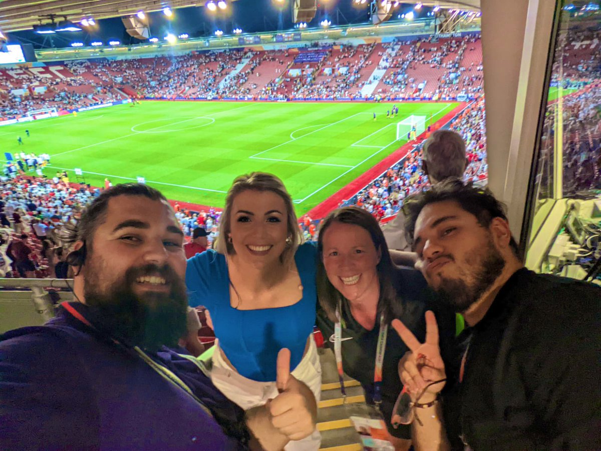 Ashleigh_Wilmot's tweet photo. An absolutely privilege to be the announcer for tonight’s @Lionesses game, the atmosphere was electric! (Big thank you to the @GreatBigEvents production team for bringing it all together!) 🙌

See you all at England’s QF match on Wednesday, bring it on 🔥👊 #NIRvENG ⚽️ https://t.co/5FMQdlsCfz