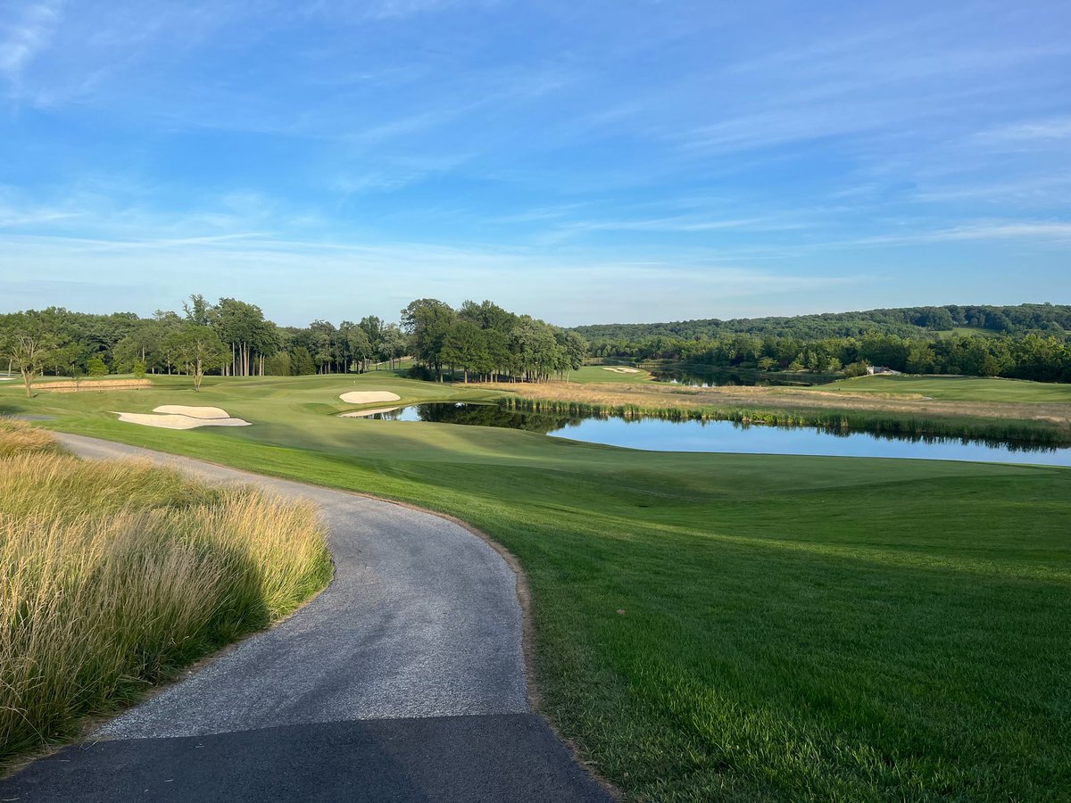 JT Latshaw (@jtlatshawturf) on Twitter photo Trip to Caves Valley earlier this week. <a href="/kleegrass/">Keaton Klee</a> taking me around the course was treat. Place is in mint condition with the hard work of <a href="/sam_moynihan/">Sam Moynihan</a> <a href="/t_johnson_02/">Tyler Johnson</a> Mr. Steidel and the rest of the crew. Trip to Caves Valley earlier this week. <a href="/kleegrass/">Keaton Klee</a> taking me around the course was treat. Place is in mint condition with the hard work of <a href="/sam_moynihan/">Sam Moynihan</a> <a href="/t_johnson_02/">Tyler Johnson</a> Mr. Steidel and the rest of the crew.