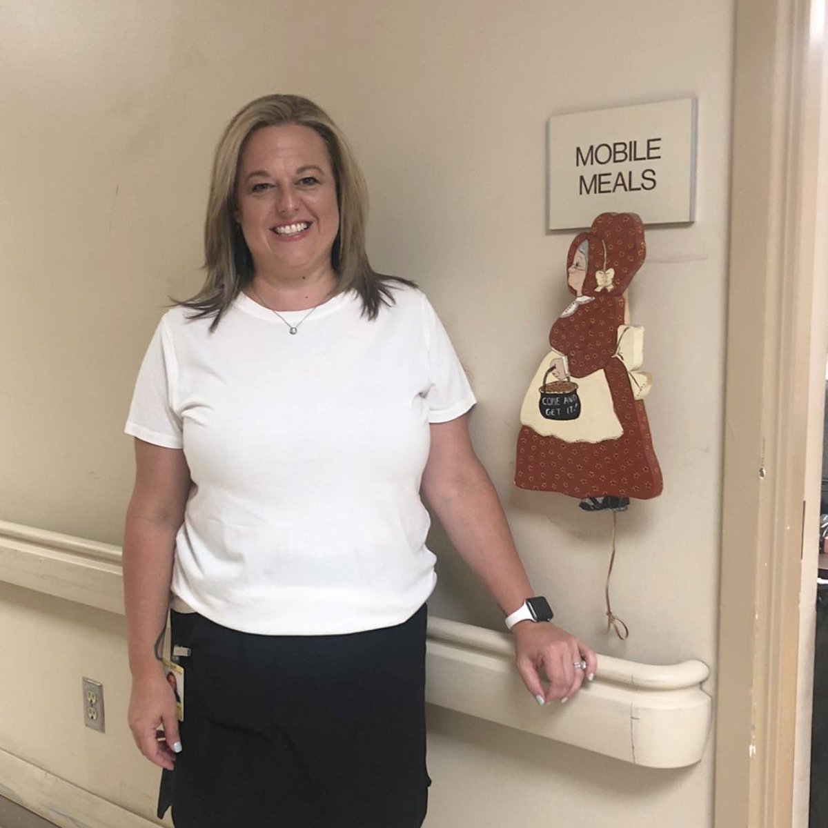 UWPayneCounty's tweet photo. Congrats to Kelley Trumbull as the new Assistant Director for Stillwater Mobile Meals! She'll be doing amazing work in helping Mobile Meals deliver hot, nutritious meals to the convalescing, elderly and homebound persons of Stillwater. Welcome, Kelley! #partneragency https://t.co/q70cWXvkZS