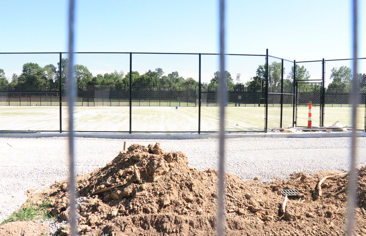 rockwoodschools's tweet photo. The Lafayette tennis courts are getting a new look this summer as part of cycle maintenance projects funded by the bond issue passed by Rockwood voters in 2017.

Thank you to our crews who are completing projects all over Rockwood this summer! #ForwardwithEfficiency https://t.co/IZ90tduKWE