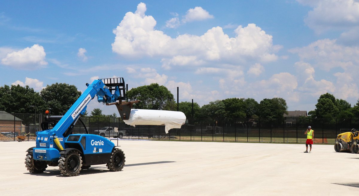 rockwoodschools's tweet photo. The Lafayette tennis courts are getting a new look this summer as part of cycle maintenance projects funded by the bond issue passed by Rockwood voters in 2017.

Thank you to our crews who are completing projects all over Rockwood this summer! #ForwardwithEfficiency https://t.co/IZ90tduKWE