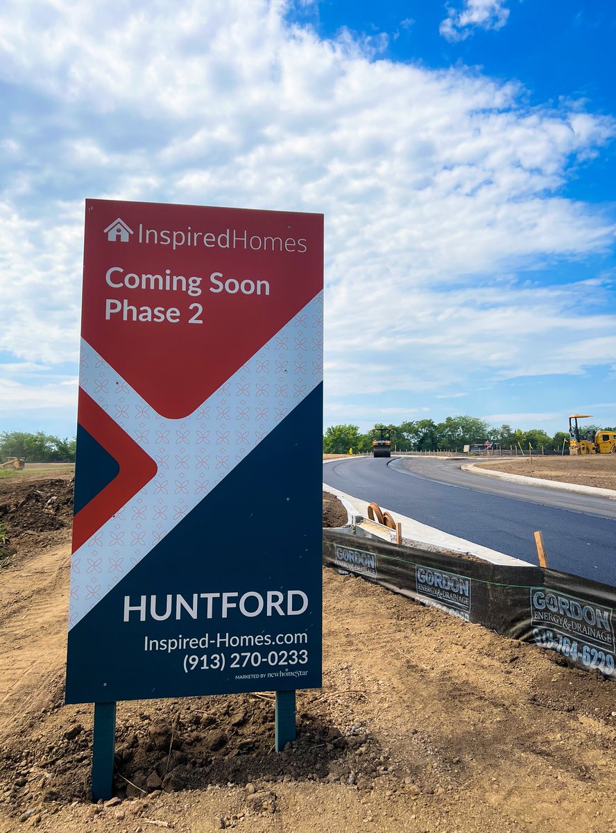 inspiredhomesco's tweet photo. BIG DAY in Huntford! Phase 2 is underway. Now selling oversized and treed lots. We have a limited number of homesites - located minutes away from the beautiful Lake Olathe.

https://t.co/G9IxsBxPdk https://t.co/p7dUKroApC