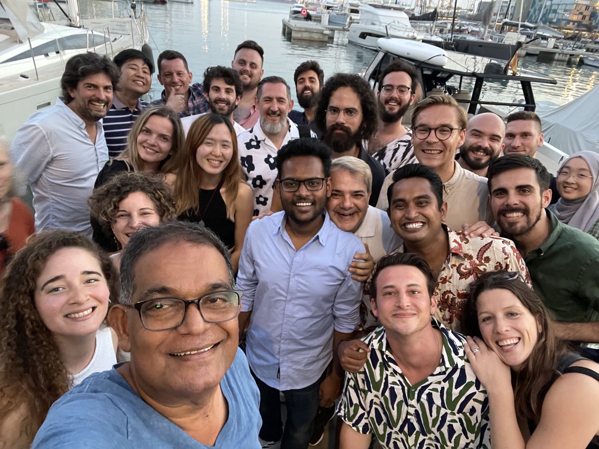 End of Barcelona IR summer school sponsored by Ramon Llull University &amp; European Consortium for Political Research. A great global group of students &amp; faculty. No, I did not give my lecture on shorts &amp; t shirt although was very tempted to do so, given Barcelona’s heat wave
