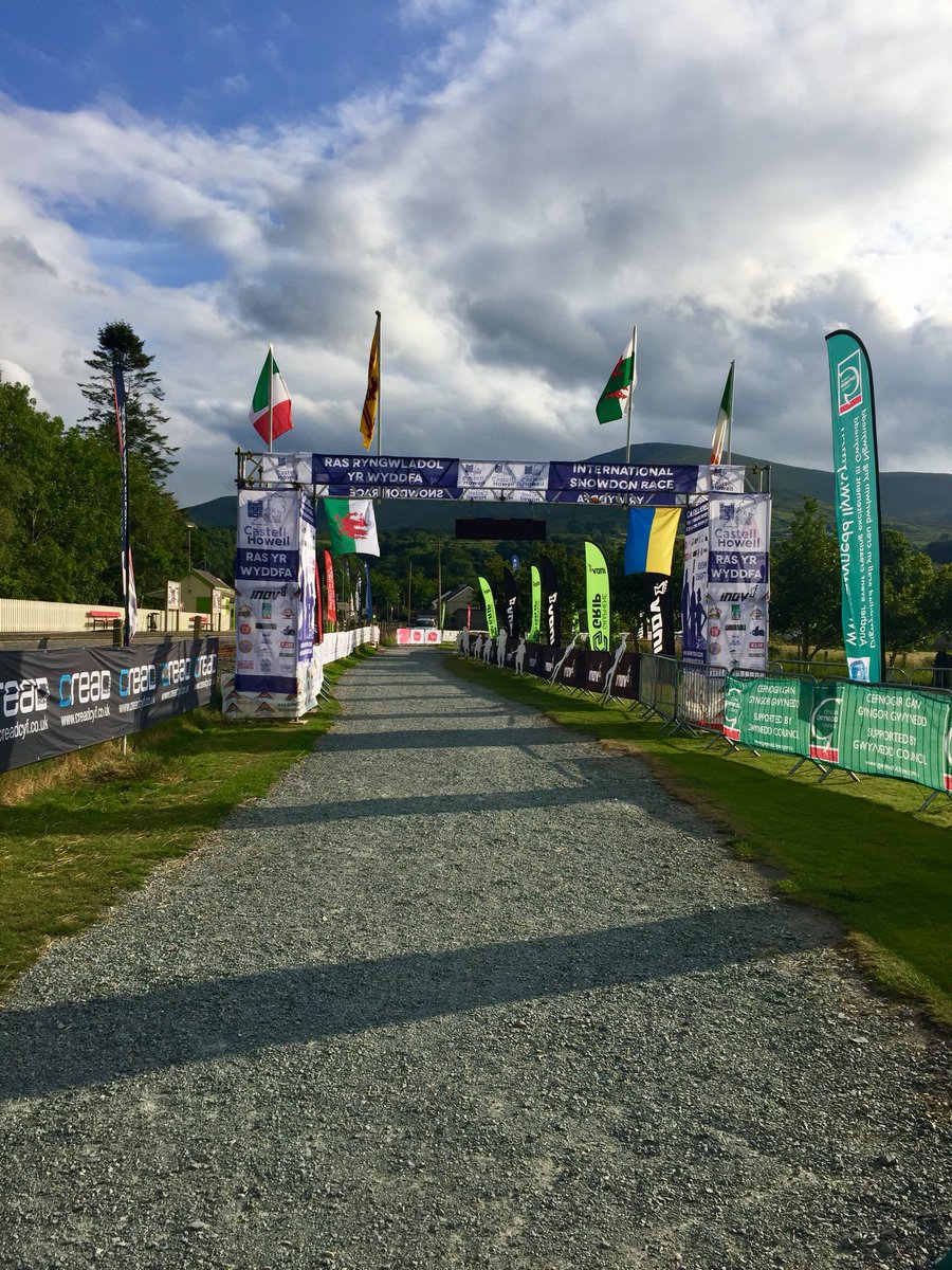 Pete_Ryder_'s tweet photo. Llanberis looking splendid ahead of tomorrowโs @SnowdonRace
Ymlaen Cymru ๐ด๓ ง๓ ข๓ ท๓ ฌ๓ ณ๓ ฟ๐ https://t.co/5FoDRVSElO