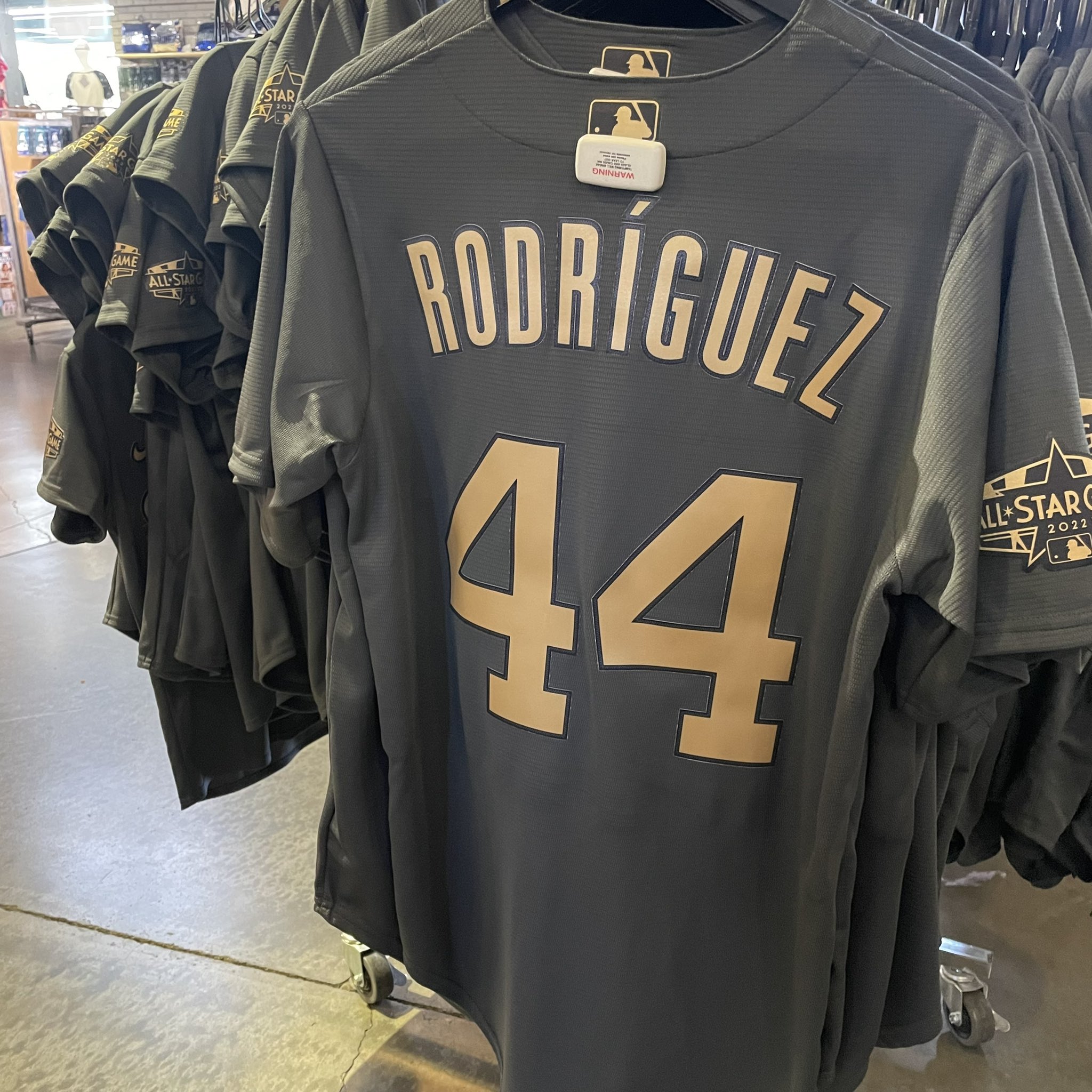 Mariners Team Store on X: 🚨NEW ARRIVAL🚨 Big Dumper jerseys & player  tees are HERE & ours come with an EXCLUSIVE sleeve patch! Give the gift  of a new @Mariners jersey or