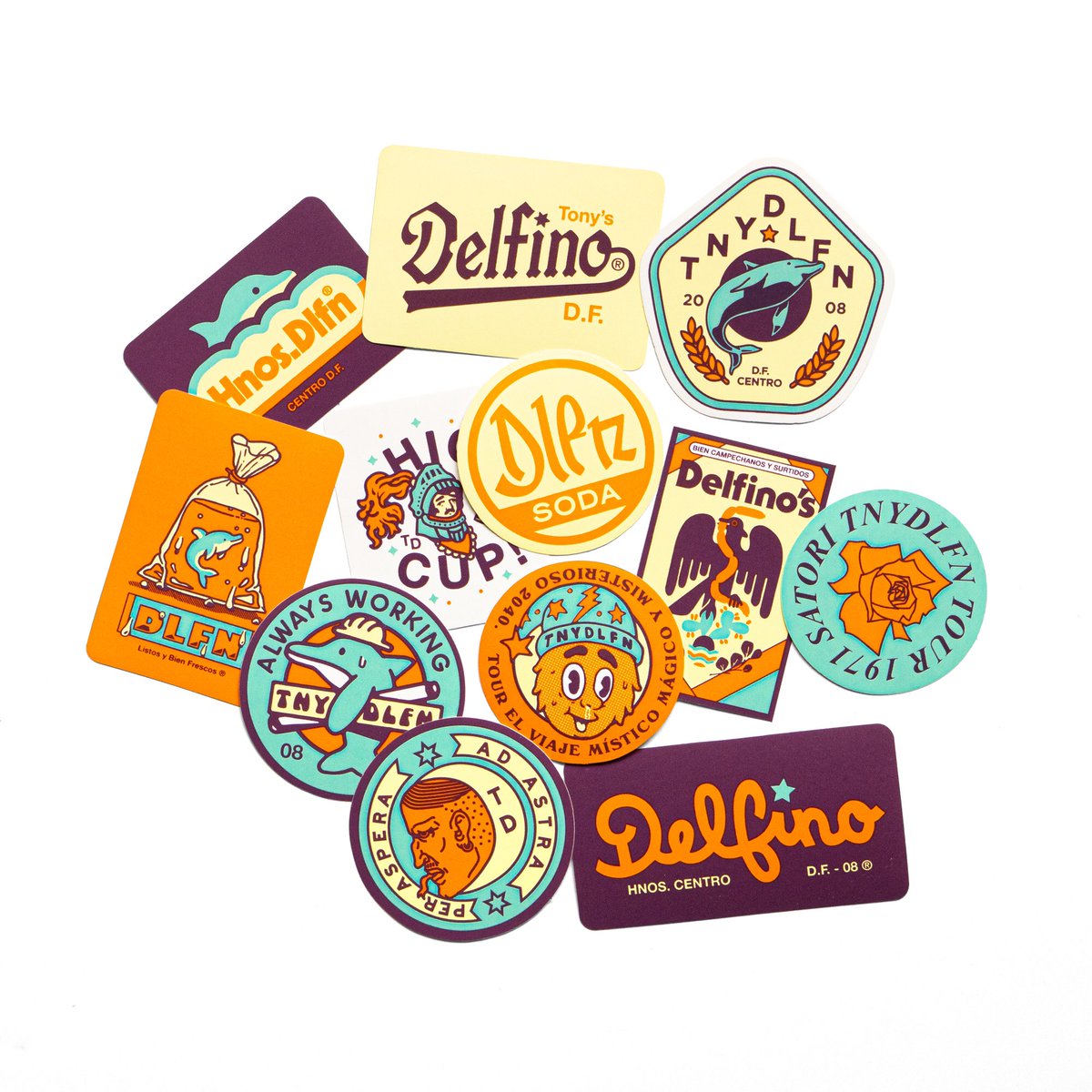tonydelfino's tweet photo. Sticker Tee &amp; Set / Playera de algodón premium impresa en serigrafia / Set de stickers a 4 tintas sobre vinil / Disponibles este fin de semana en Sótano 085M en el #StickerJam y en línea a partir de mañana a mediodía. #ULTIMAHORA https://t.co/Pqq9JE3WCD