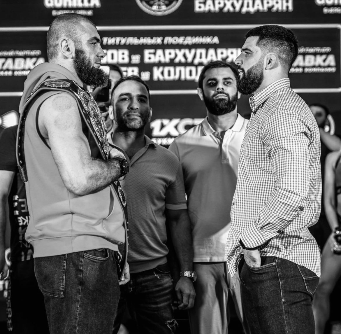 ArmFightZone's tweet photo. ❌ Malheureusement David Barkhudaryan🇦🇲 (14-5) s’incline par TKO au 4ème round face à Vagab Vagabov🇷🇺 (30-1-1) à l’#AMCFightNights 

Ne perd pas espoir, tu reviendra plus fort David ✊🇦🇲 https://t.co/K833R402JE