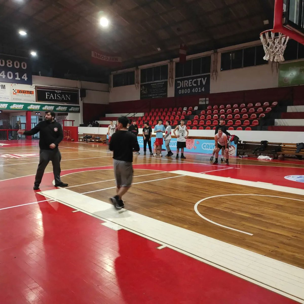 cawelcomeuy's tweet photo. 🇦🇹 Formativas 🇦🇹
Esta semana tuvimos entrenamientos de mejora integral.
Estos fueron enfocados en el desarrollo técnico y motriz.
Se cerró la semana con una merienda compartida!
#cawelcome #welcomeformativas #law #basketfemenino https://t.co/wX5wdYR3BJ