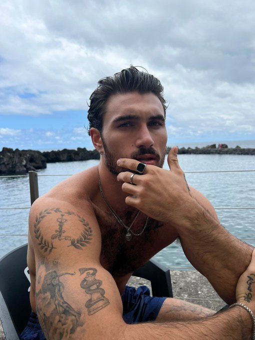 all kinds of ways https://t.co/jlfwQ0iDLs