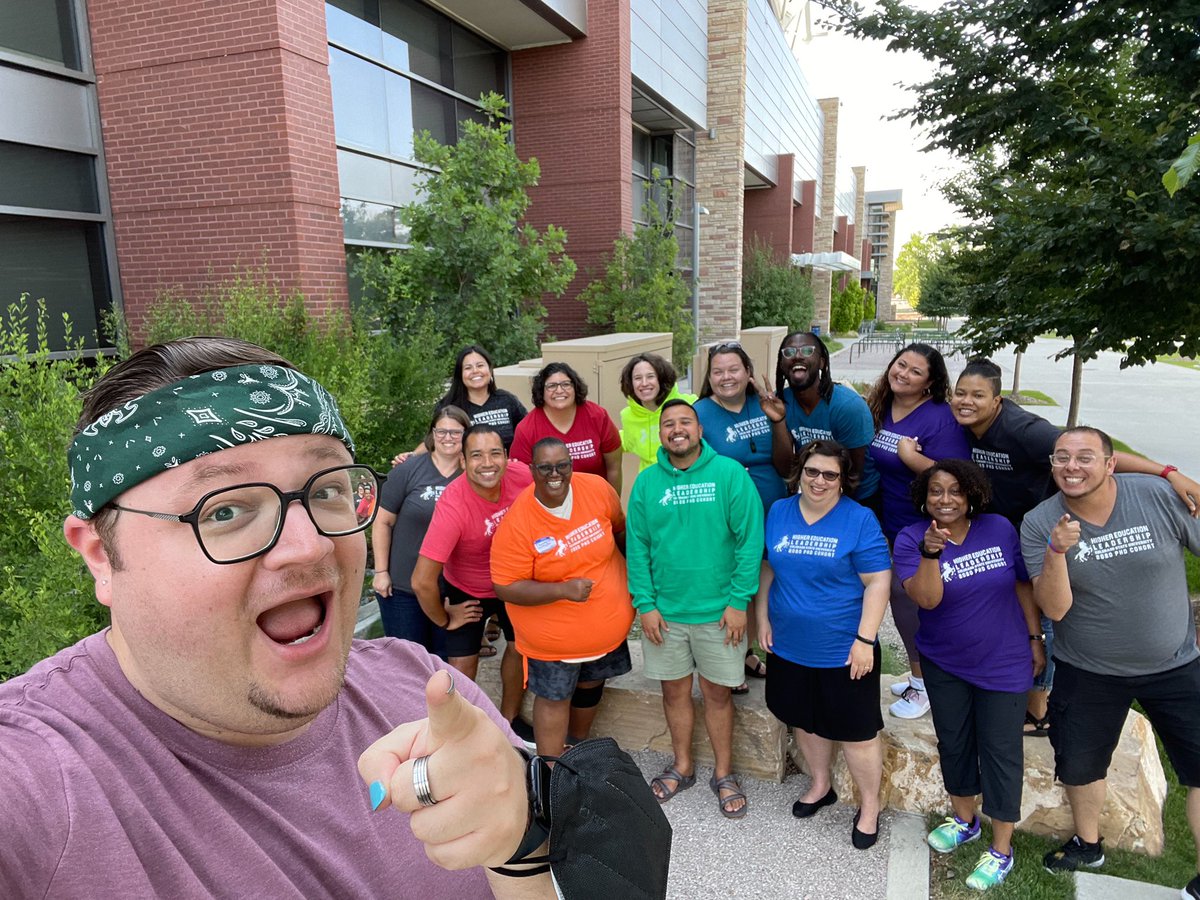 One of our newest resident rockstars, <a href="/itsAlexCL/">Alex C. Lange</a>, is wrapping up their first week as Program Coordinator for the Higher Education Leadership program! Congrats &amp; good luck to Alex, HEL faculty, and the new cohort! 🎉👏