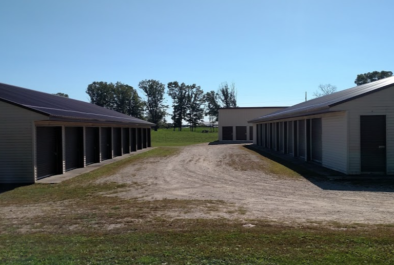 Shot of our lot in Vestaburg! 

Call to rent!