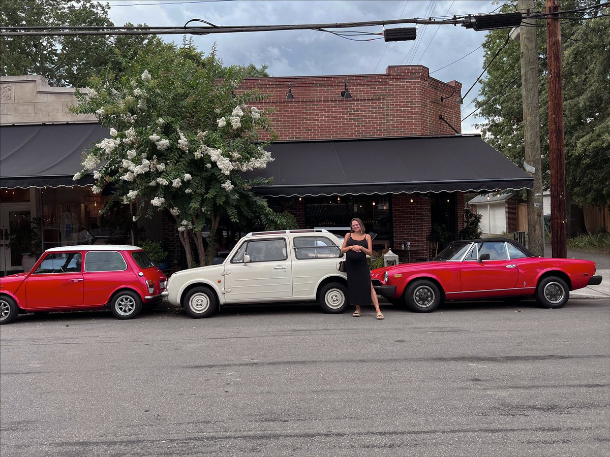 ate dinner at 445 tonight 🤙🏼🤰🏻 <a href="/stellasrichmond/">Stella's</a> <a href="/giavos/">Constantine Giavos</a>