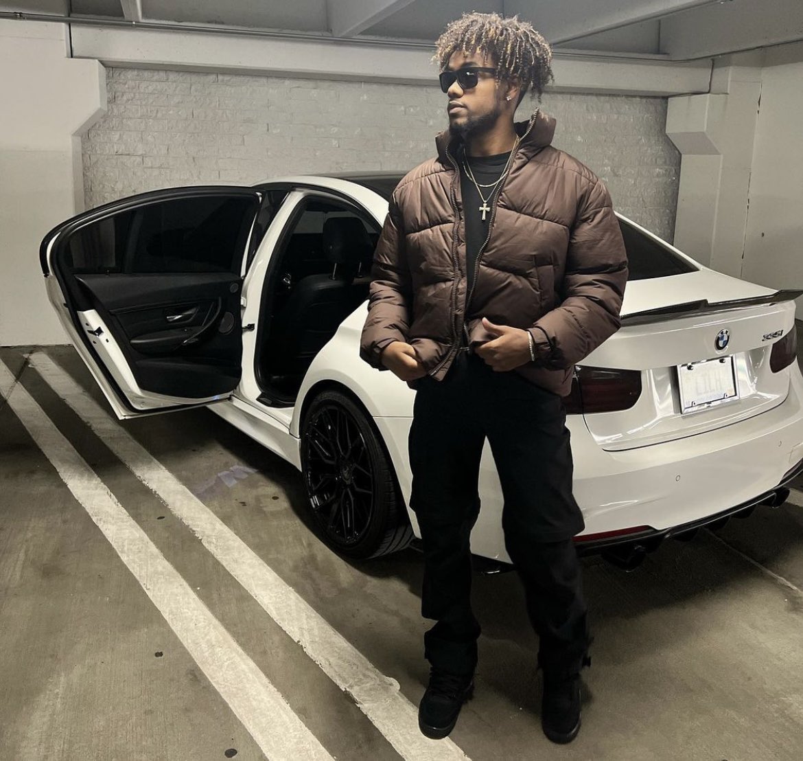 mhmdenver's tweet photo. 18 y/o Colorado producer Lil H Beats goes platinum for his work on Hotboii’s “Don’t Need Time”, he is now 4X Platinum &amp; 3X Gold 💿🏔 https://t.co/XadBAUhSuP