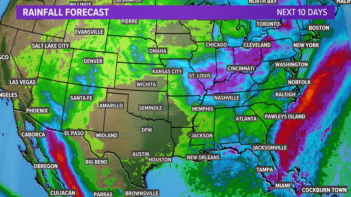 wfaaweather's tweet photo. #NOTmoist https://t.co/CRHlrsEEYn