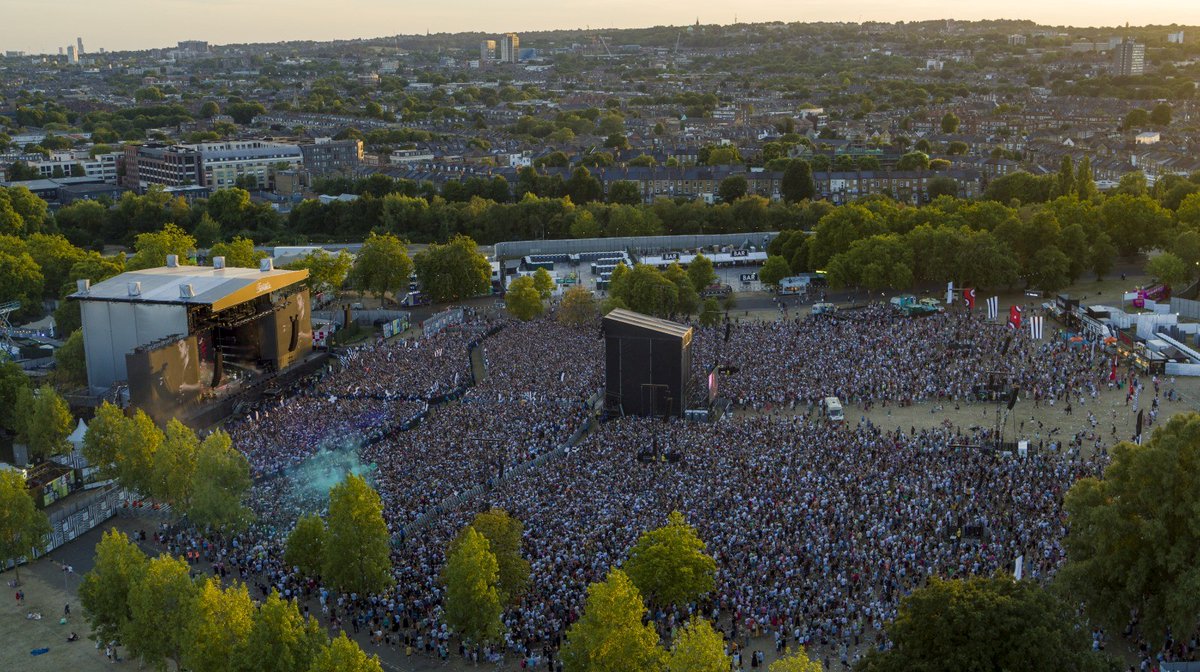 This crowd for <a href="/samfendermusic/">Sam Fender</a> yesterday 👏👏👏