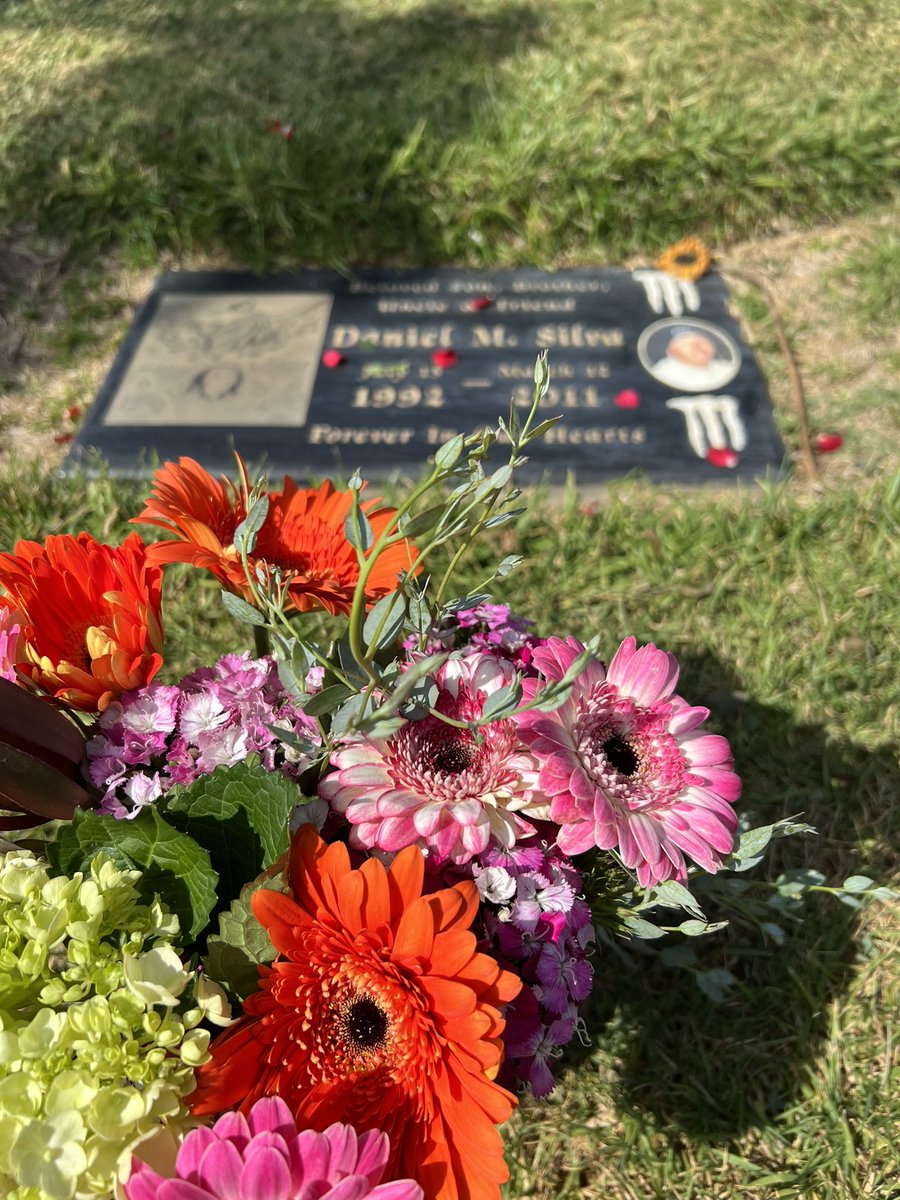 Ejay1Upp's tweet photo. Just me & you , miss you tough ๐ ๐พ๐#LLMonsta #HappyBirthdayKing https://t.co/EsGAws0ZFW