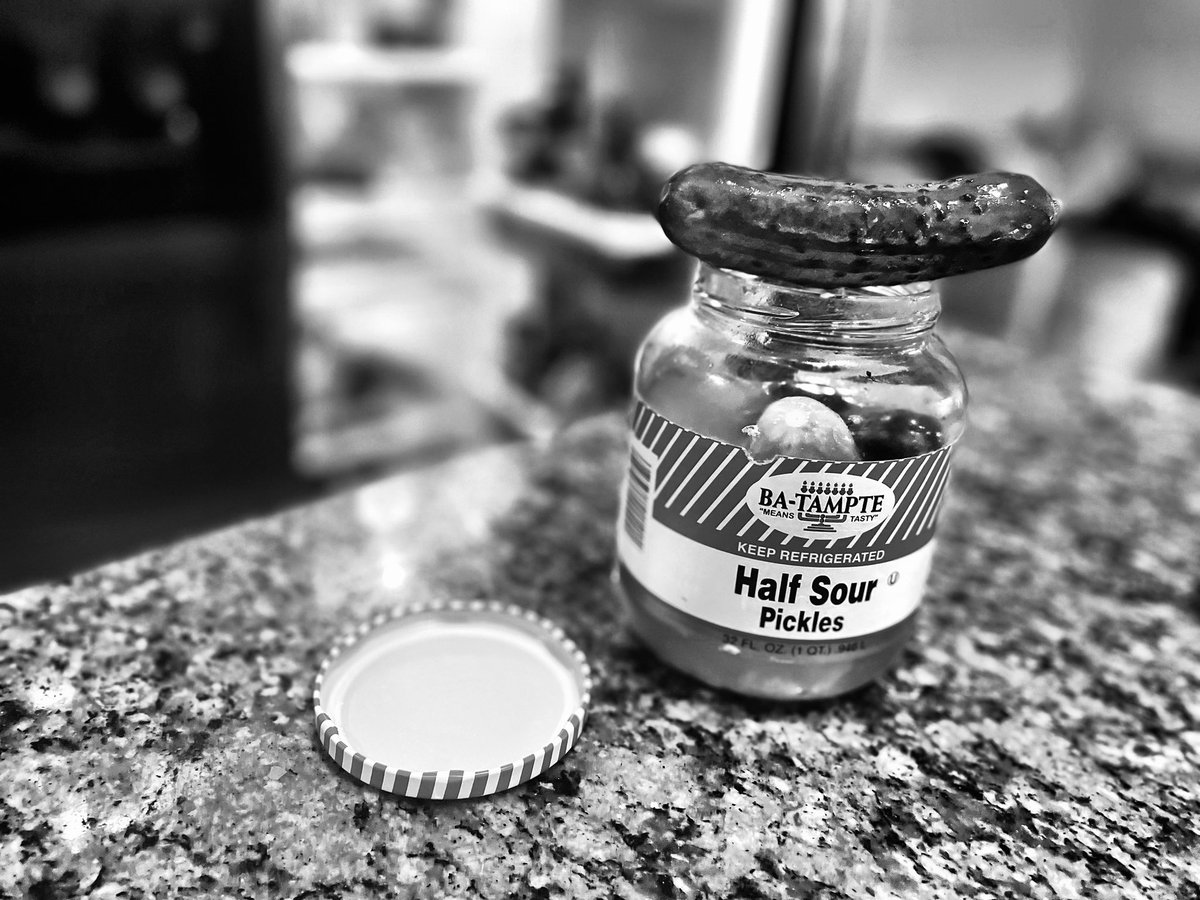 AugensteinWTOP's tweet photo. Pretty sure I could eat just these for a week without getting tired of them. #halfsours https://t.co/nrsxnyHuUq