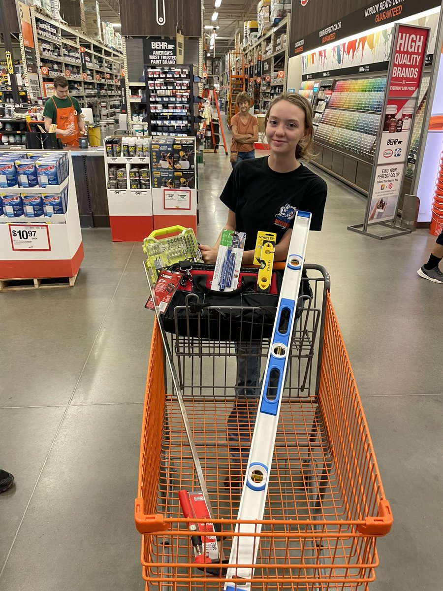Noller7Director's tweet photo. Adrianna met the rigorous #careeertech criteria for #MOCTECertificate and was able to purchase relevant tools for her career in #skilledtrades. Congrats to Adrianna and the other 47 @NCCRocks recipients!   Best wishes on future endeavors. https://t.co/gfydX8FoHF