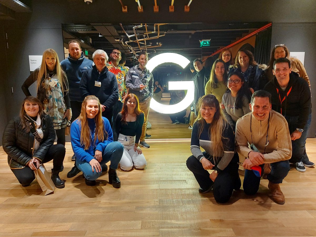 mcgermifc's tweet photo. Otra vez paseando en @google  Argentina junto a @googlecrowdsource_arg 🌐🤓🇦🇷
.
En esta oportunidad fuimos convocados usuarios "Influencers" de #GoogleCrowdsource la app de Google con la que ayudamos👇🏼 https://t.co/iKiTlhF49m