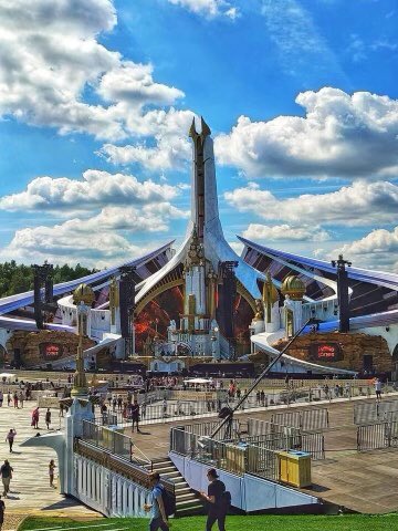 the stage for tomorrowland this year is absolutely insane
