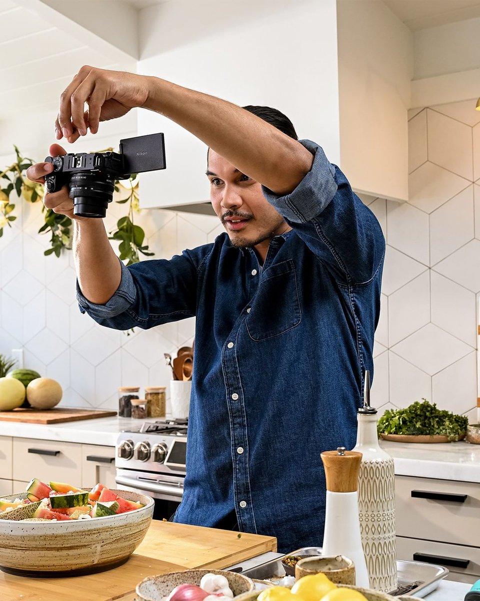 Nikon_Chile's tweet image. Aprovechen y den rienda suelta a su creatividad con la Nikon #Z30, la cámara de la serie Z más ligera y compacta hasta hoy. Hecha para creadores de contenido, sensor 14 veces mayor que el de su smartphone, vídeo en 4K e impresionantes fotografías.
¡Inspírense! ¡Inspiren a otros!