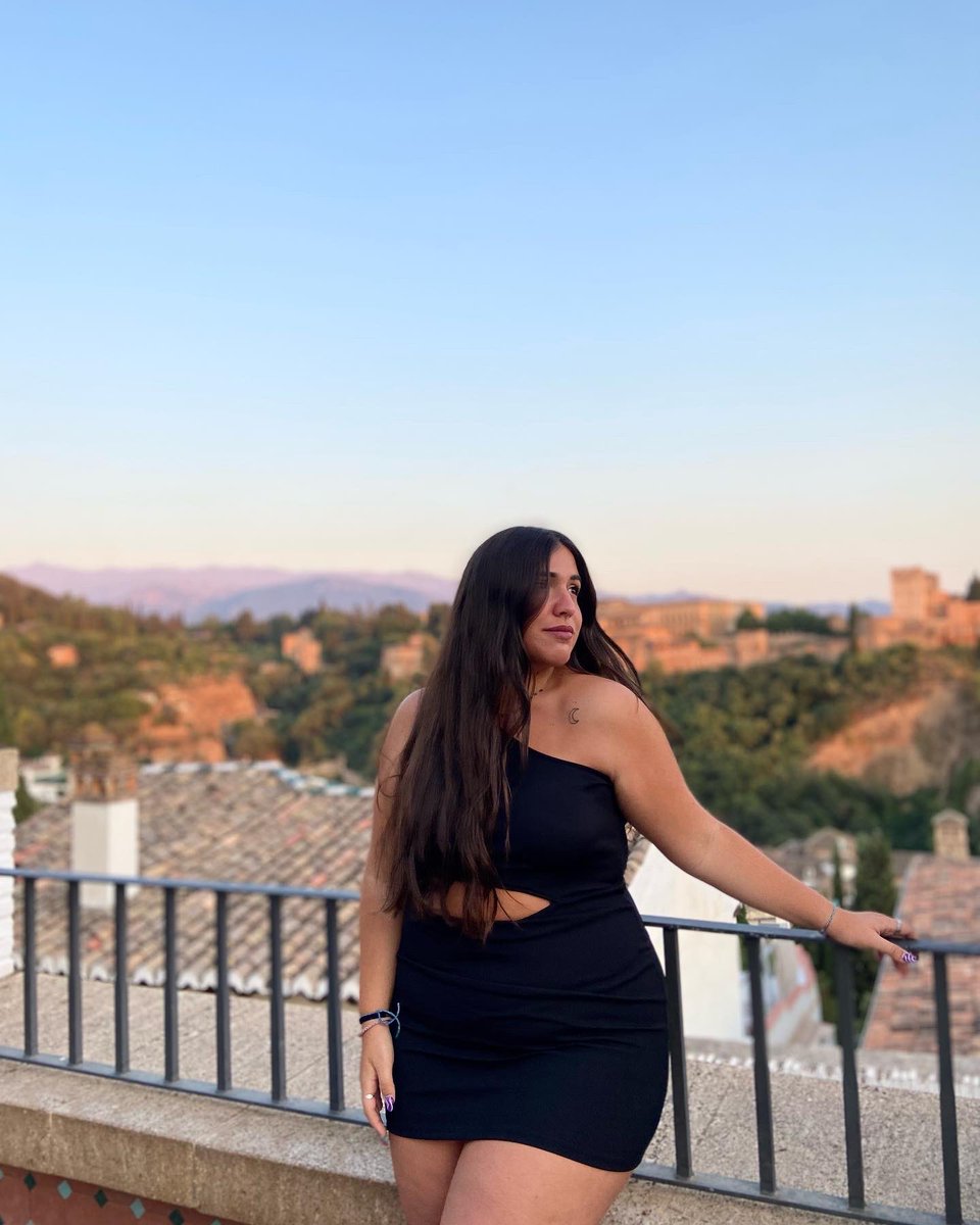 _Elenasuarezl's tweet photo. Vivo enamorada de Granada ✨🕌 https://t.co/QtQqymRNvi