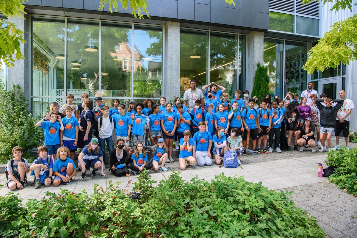That’s a wrap on week two for Summer Camp at SAAS! These Middle School campers explored fun sights in the city, created awesome artwork in the art studio, and wow’ed us all with (very) cool magic tricks! Looking forward to welcoming new and returning campers on Monday for Week 3!