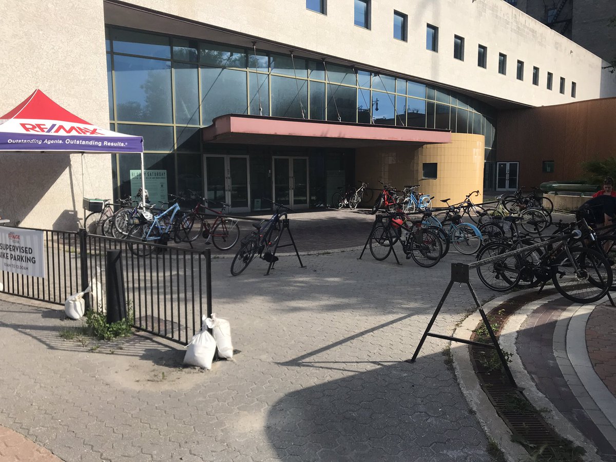 If you’re biking down to #WpgFringe, the supervised bike lockup is back — moved to outside Pantages. Great to have this — thanks <a href="/WinnipegFringe/">Winnipeg Fringe Festival</a>!