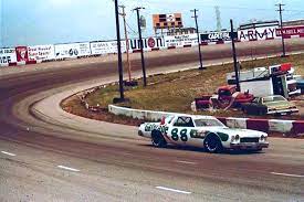 Mercomatic's tweet photo. NASCAR Hall of Famer Darrell #Waltrip dominated the Nashville 420 today in 1977, to score the sixth of his 84 wins in NASCAR’s top series. Waltrip led 300 of the 420 laps on the .596-mile oval and was more than a lap ahead of runner-up Bobby Allison at the finish. https://t.co/IrXogA0Te9