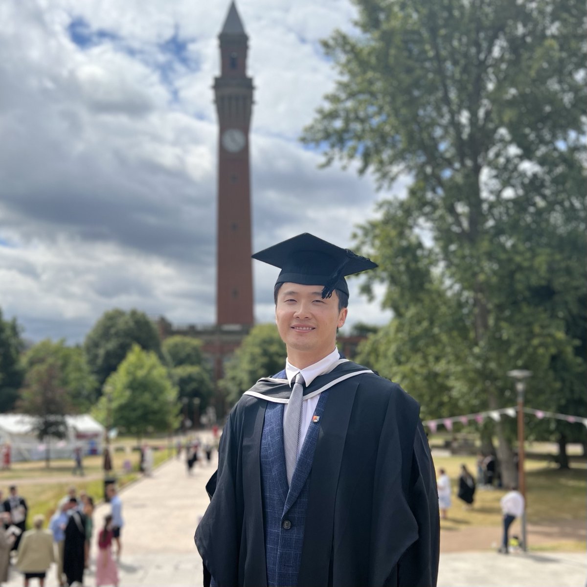 Guild_Intl's tweet image. Today is my final day as the International Officer at the Guild and also coincidentally my graduation. Massive thanks to the officers that I worked with and I look forward to the amazing things that the next Officer Team can achieve for UoB.