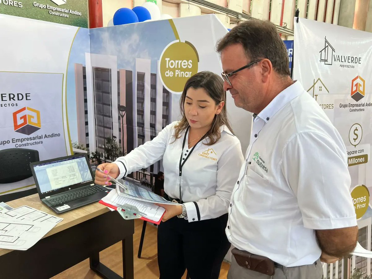 Comfanorte's tweet photo. #Expovive | Avanza la Feria #Expovive2022 donde se materializan los sueños de muchas familias nortesantandereanas de tener vivienda propia, gracias a las diferentes empresas aliadas que impulsan estos eventos para el bienestar de las personas.
#HayRazones https://t.co/2y056bADSI