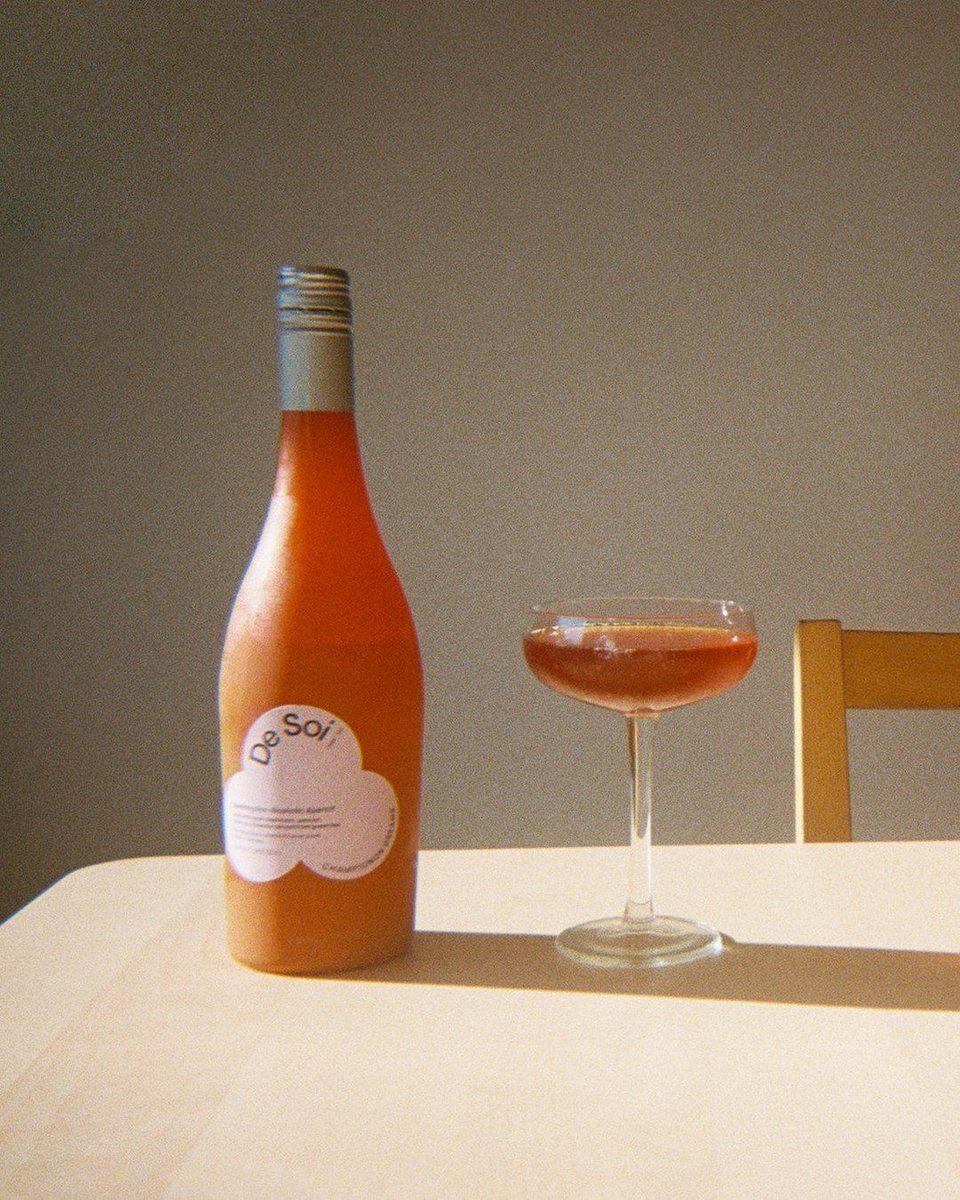 Saw our shadow. Now there’s infinite more weeks of summer. #drinkdesoi