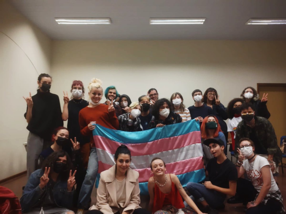 _Trans_Forma_ tweet picture