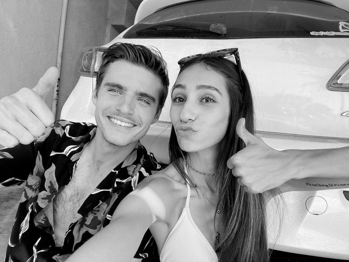 samara_lloyd's tweet photo. 6 months with my perfect boy 🥹🫶 https://t.co/3w9utmJyW5