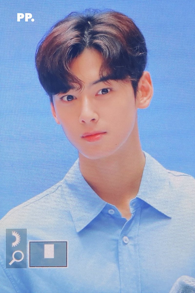 220716 💙🤍💙🤍
#차은우 #CHAEUNWOO