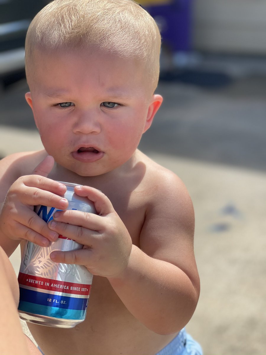kkfred12's tweet photo. When daddy is a natty fan that means you gotta be one too😂 @naturallight  

Yes Karen’s the can is NOT opened. https://t.co/ex5FNMDSod