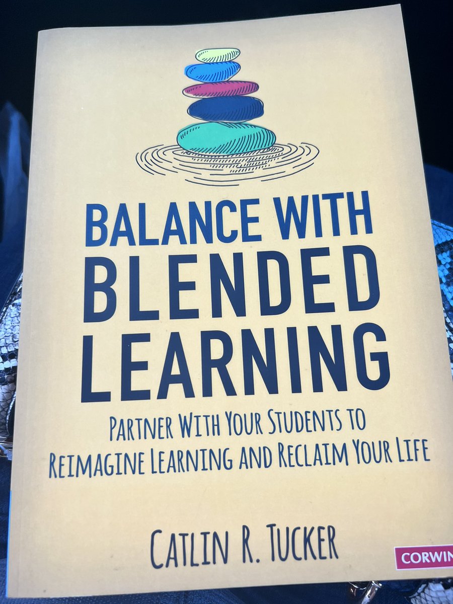ed_techconsult's tweet photo. Ok, I think I went a little crazy at @BNBuzz today! I am super excited to crack these gems open. TY, @Catlin_Tucker, for your advice! I have so much in store with #BlendedLearning this year, and I can’t wait to unpack it! ☺️☺️ #EdTech #TechnologyLeadership #LearningNLeading https://t.co/LuTWbiA2Ce