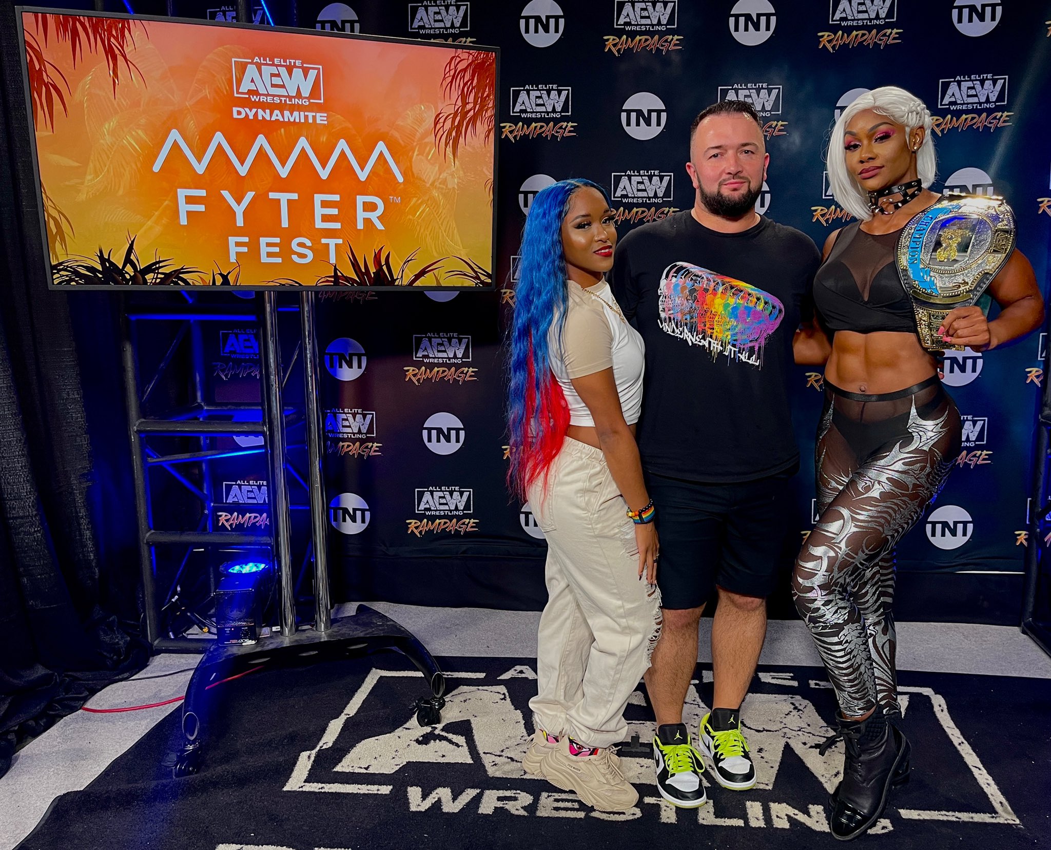 Wrestling World Reacts To Cargill'S Angry Tweet - eykcxhz