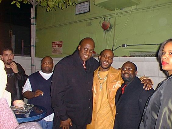 RealBillDuke's tweet photo. FLASHBACK FRIDAY: Bill on the set of "#Angel" with the late great rapper #DMX.
Have a safe and relaxing weekend!
#realbillduke #dukemediaentertainment #dukemediafoundation #YouniteNetwork #aspiretoinspire #motivation #inspiration #rapper #rapmusic #carlgilliard @syds180turn https://t.co/rJ9ZG1pzgj
