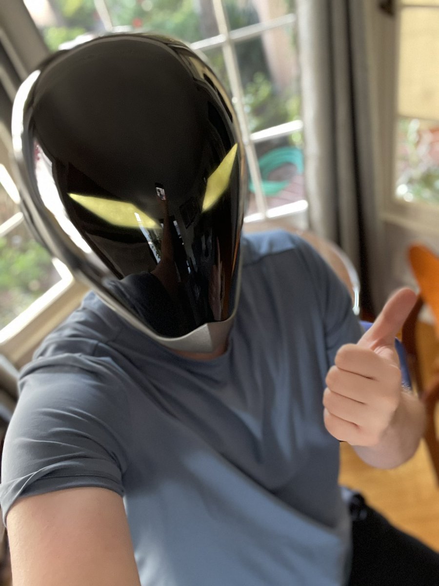 KyleDHiggins's tweet photo. Oh hey look what showed up in time for #SDCC2022! Huge shoutout and thanks to @StarchildProps! #stayradiant https://t.co/mzEjhpt4qE