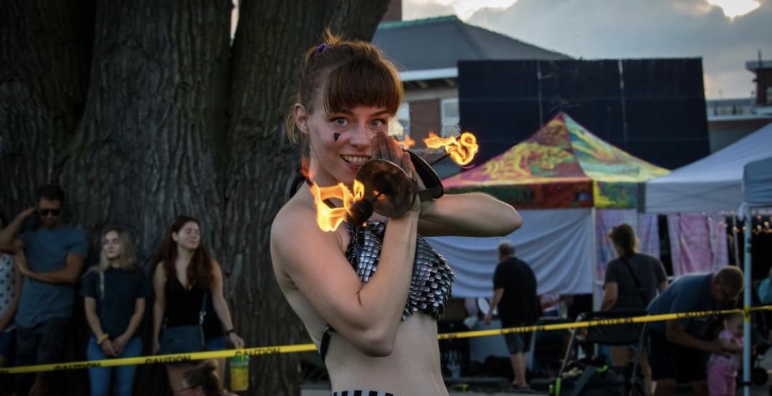 NevilleMuseum's tweet photo. We are thrilled to be the host location for the first igNight Market tomorrow from 5-10pm! The Museum will be open late until 8pm. If you're planning to visit the Museum after 1pm on Saturday, please plan to park at Leicht Park or in the Main Street Parking Ramp. #igNight https://t.co/mwzlYfgpFL