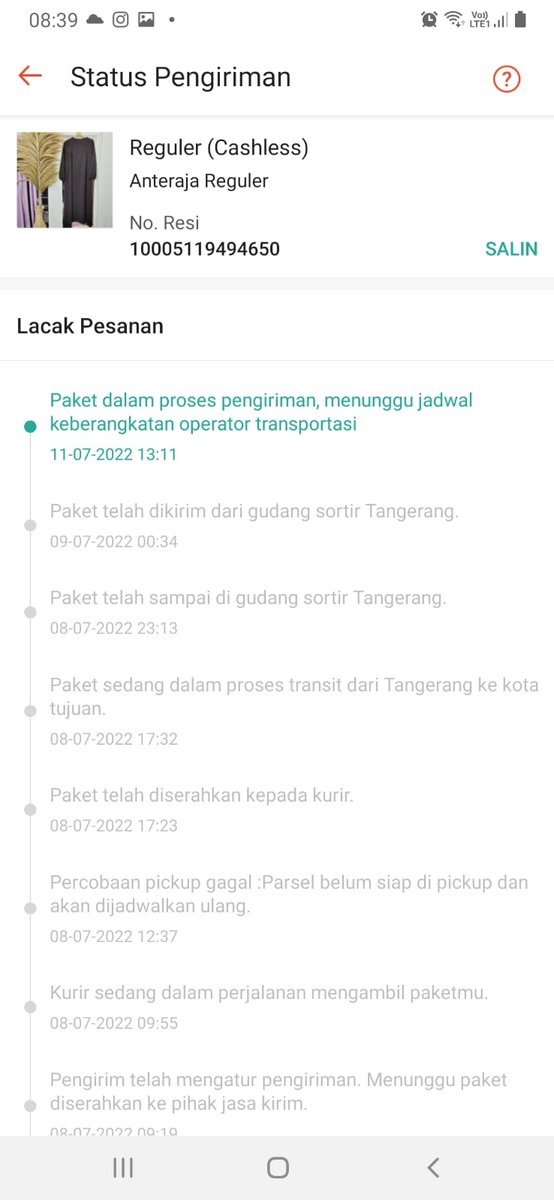 nwansaa's tweet photo. @anteraja_id 

HALO ADMIN @anteraja_id 

Saya DM kok ga direspon sih..

Paket saya dikirim dari tanggal 8 hingga sekarang belum kok sampai, dan gaki ada proses sama sekali? 

Tolong bantu follow up dong min https://t.co/NKk3Yg5eWa