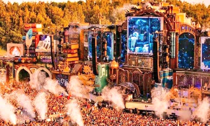 Otro año sin poder ir a Tomorrowland😓