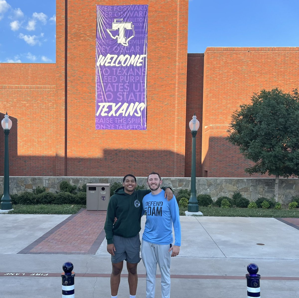 coachkennyeddy's tweet photo. I can’t tell you how much I’ve missed this guy.
Incredibly proud of you @nasan_ayala!
Keep proving them wrong! https://t.co/eBLnXgqN7k