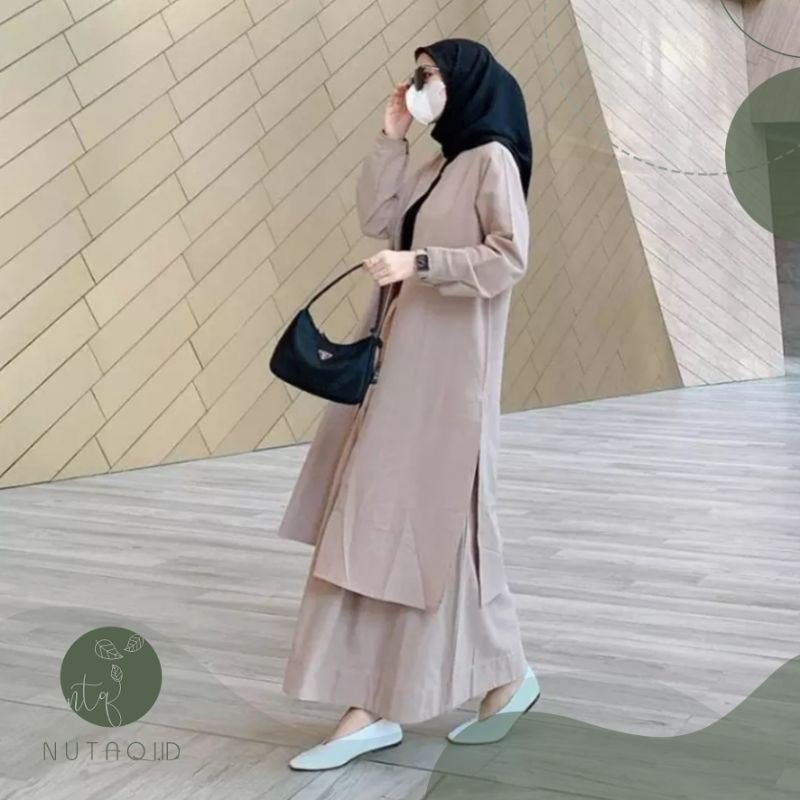 aestheticstufy's tweet image. Setelan Wanita Nirvana Trendy 2022  shope.ee/7pG6CFOcXx

#atasanwanita #basicpants #kulot #highwaist #kaos #bawahanwanita #celana #kemeja #pants #sneaker #hijab #sweater #crewneck #dress #sepatu #hampers #topi #kaoskaki #blouse #jaket #slingbag #tas #Jilbab #kosmetik