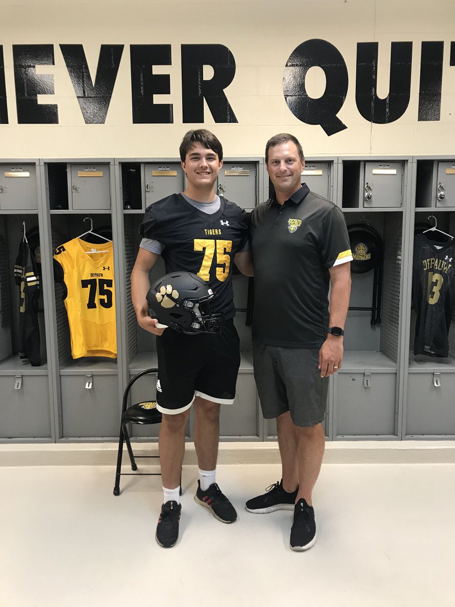 DenticeAidan's tweet photo. Had an amazing visit at DePauw today learning more about their great program. Thank you Coach Dietz @qbdietz  and Coach Espinosa @MasonEspinosa1 https://t.co/tTmycFuHV1