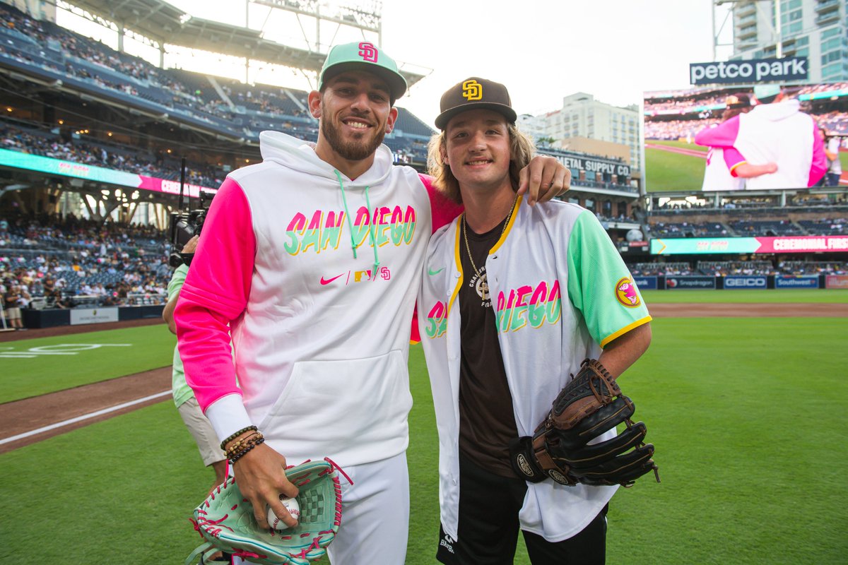 Padres's tweet photo. These two 🥹 Thanks for joining us tonight, Landis! https://t.co/QSLbg4P1Od