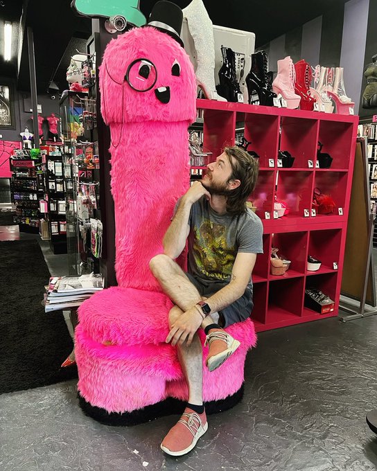 tell me all your stories https://t.co/8cIz9xXvg8<a href="/tag/nsfw"class="tags"><span>#nsfw</span></a><a href="/tag/goodsaturday"class="tags"><span>#goodsaturday</span></a>