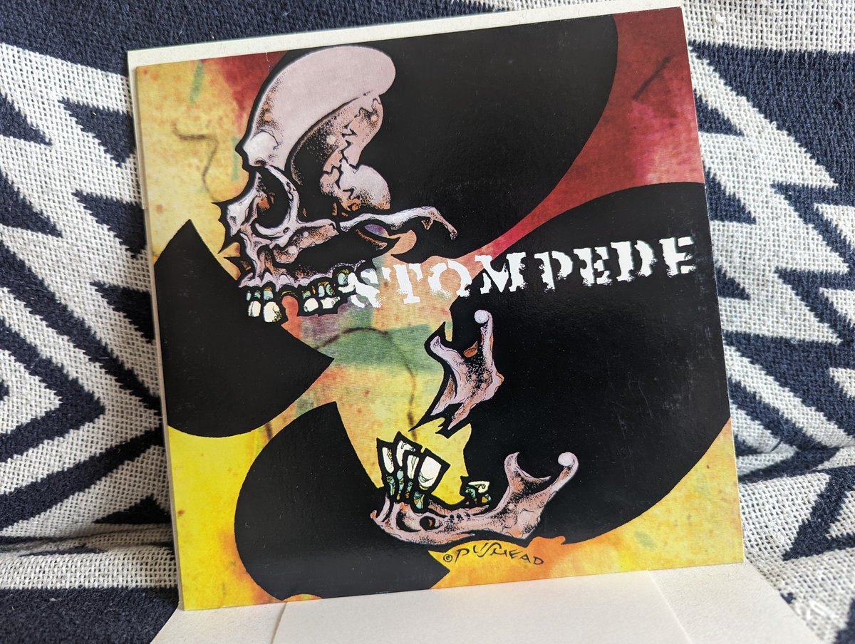 69_d_74's tweet image. stompedeは未だにいつ聴いても気分がアガる。
勢いがつくんだよなぁ
 #ストンピート  #stompede  #パスヘッド  #pushead  #オムニバスキラー  #2曲つなげる荒技  #この思いはどこへゆくのか